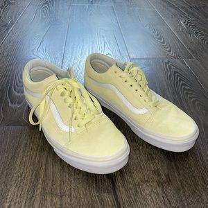 Suede Tender Yellow Old Skool style vans